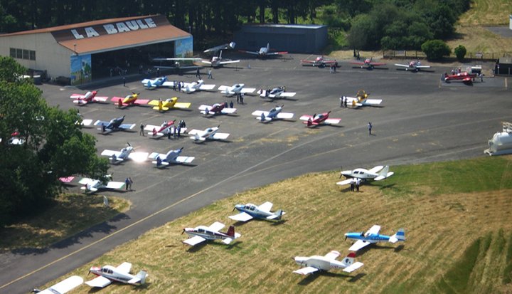 Ξ Aérodrome de La Baule Escoublac Aviation, écoles, baptêmes